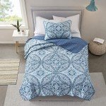 Reversible Twin Bed Quilt Set in Aqua Damask