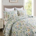 Travan Queen Floral Quilt Set with Shams