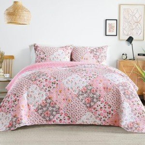 Whale Flotilla Reversible Quilt Set - Full Queen
