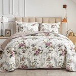 Beige Floral Reversible Quilt Set for Full/Queen