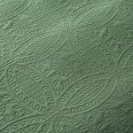 Olive Green Queen Quilt Set with Pillow Shams