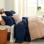 Navy Queen Size Lightweight Quilt Bedspread