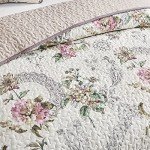 Beige Floral Reversible Quilt Set for Full/Queen