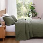 Olive Green Queen Quilt Set with Pillow Shams