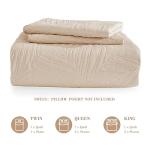 Lightweight Queen Quilt Set with Leaf Pattern