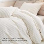 Nayoroom Fluffy Faux Fur Duvet Cover King Size Velvet Flannel White Striped Reversible Comforter Cover Winter Warm 3 Pcs Luxury Soft Shaggy Plush Fuzzy Bedding Set with Zipper Closure
