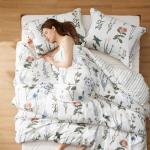 Bedsure Comforter Set King Size - Cute Floral Bedding Comforter Set, 3 Pieces, 1 Soft Reversible Coconut White Botanical Flowers Comforter and Pillow Shams