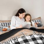 Fall Pumpkins Comforter Set King Rustic Farmhouse Thanksgiving Theme Bedding Set Black White Buffalo Plaid Bedding Comforter Sets Happy Autumn Fall Quilt Duvet Wooden Board Home Room Decor 3 Pcs