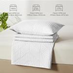 Davulos King Quilt Bedding Set,White Ultrasonic King/Cal King Quilt Set Reversible Microfiber Bedspread,Lightweight Soft Modern Geometric Coverlet Set for All Seasons(1 Quilt,2 Pillow Shams)
