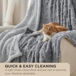 Bedsure Gentlesoft Sherpa Fleece Throw Blanket for Couch - Fluffy & Cozy Cable Jacquard Tufted Throw for Women Gift, Thick and Warm Blankets for Winter, Grey, 50x60 Inches
