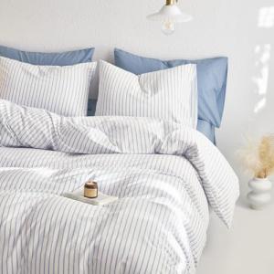 Wake In Cloud - Striped Cotton Duvet Cover Set, Ticking Stripe Vertical Pinstripe Farmhouse, 100% Washed Cotton Textured Percale Bedding Set, 3 Pieces, Blue White, Queen Size