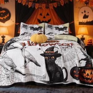 Cmfshape Halloween Quilt Set Bedspread Set,3 Piece Queen Size Halloween Bat Black Cat Pumpkin Crow Ghost Owl Themed Bedding Set,Reversible Coverlet Set with 2 Pillow Shams (Queen 90"x90")