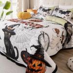 Cmfshape Halloween Quilt Set Bedspread Set,3 Piece Queen Size Halloween Bat Black Cat Pumpkin Crow Ghost Owl Themed Bedding Set,Reversible Coverlet Set with 2 Pillow Shams (Queen 90"x90")