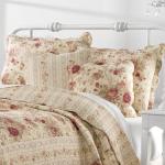 Greenland Home Antique Rose 100% Cotton Heirloom-Quality Quilt Set, 5-Piece Full/Queen, Ecru