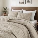 Beige Queen Size Quilt Bedding Set, 3 Pieces