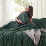 Bedsure Luxury Duvet Cover Queen Size - Striped Tufted Boho Bedding Set, Shabby Chic Home Bedding (90"x90") with 2 Pillowcases for All Season, Forest Green，Comforter Not Included