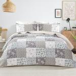 Whale Flotilla Reversible Quilts Full/Queen Bedding Set