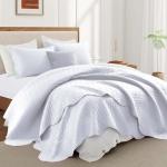 White Reversible Queen Quilt Bedding Set with Shams