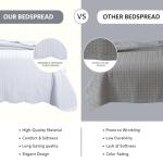 White Reversible Queen Quilt Bedding Set with Shams