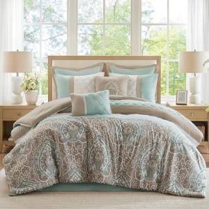 Luxe Quilted Comforter Set with Decorative Pillows