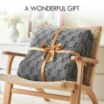 Kaisa Cozy 3D Checkered Fleece Throw Blanket