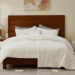 Cozy Fleece Queen Comforter Set with Pillows