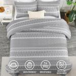 Andency Quilt King Size Set Grey (106x96 Inch), 3 Pieces(1 Striped Boho Printed Quilt and 2 Pillowcases), Bohemian Summer Lightweight Reversible Microfiber Bedspread Coverlet Sets