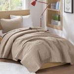 Kienna Lightweight Quilt Set with Matching Sham