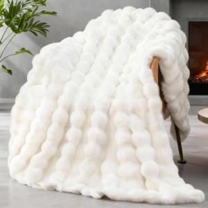 Cozy Faux Fur Throw Blanket for Couch
