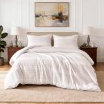 Amazon Basics Waffle Weave Microfiber 3-Piece Duvet Cover Set, Includes 1 Duvet Cover and 2 Pillow Shams, Queen, Pink Striped