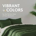 White and Dark Green Queen Duvet Cover Set