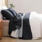 Litanika Quilt King Size Black, Grey and White, Gray Stripe Patchwork Summer Bedspread Coverlet 3 Pieces, Soft Lightweight Microfiber Comforter Bedding Set for All Season(1 Quilt, 2 Pillowcases)