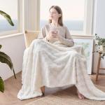 NEWCOSPLAY Super Soft Throw Blanket Ivory Premium Silky Flannel Fleece 3D Checkered Lightweight Bed Blanket All Season Use (Ivory Checkered, Throw(50"x70"))
