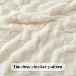 NEWCOSPLAY Super Soft Throw Blanket Ivory Premium Silky Flannel Fleece 3D Checkered Lightweight Bed Blanket All Season Use (Ivory Checkered, Throw(50"x70"))