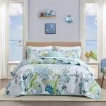 Tritard 3 Piece Coastal Beach Quilt Set Full/Queen Size Ocean Beach Themed Bedding Set Microfiber Lightweight Bedspread Coverlet with 2 Shams Starfish Coral Bed Covers for All Season, 90''x96''