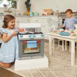 Little Tikes Interactive Pretend Play Oven Set