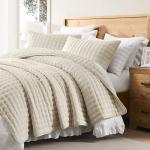 Beige Queen Quilt Set with 2 Pillow Shams