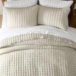 Beige King Quilt Set with Pillow Shams