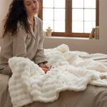 Bedsure 3D Fleece Bubble Throw Blanket, White
