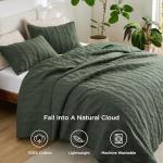 Bedsure 100% Cotton Quilt Set - Queen Size Bedspread, Lightweight Soft Bed Coverlet, PureWoven, 3-Piece Cozy Stitching Quilt Set with 2 Pillow Shams in Geometric Pattern, 90x96, Olive Green