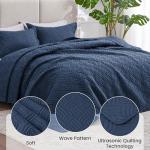 Love's cabin King Size Quilt Set Navy Blue Bedspreads - Soft Bed Summer Lightweight Bedspread Comforter - Modern Style Wave Pattern Coverlet for All Season - 3 Pieces (1 Quilt, 2 Pillow Shams)