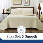 Cosy House Collection Luxury Rayon Derived from Bamboo 3-Piece Quilt Set - Ultra Soft Coverlet Bedspread - Classic Weave Stitch - Includes Quilt and 2 Pillow Shams (King/Cal King, Sage Green)