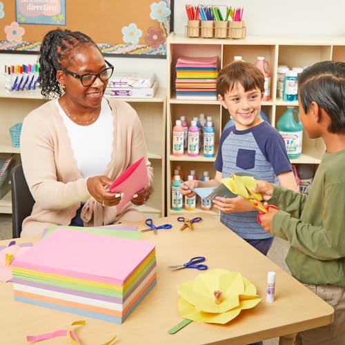 Colorations 600 Sheets Heavy-Duty Construction Paper Set