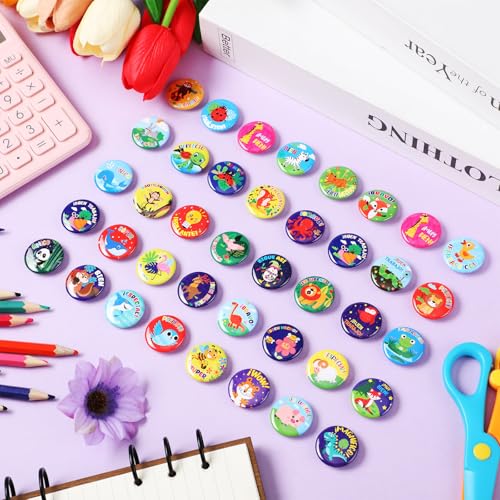 XunYee 200 Pcs Reward Button Pins Mini Round Inspirational Recognition Button Motivational Pins Bulk Teacher Reward Pin for Kids Students Classroom Elementary Grade School Home Supplies (Spanish)