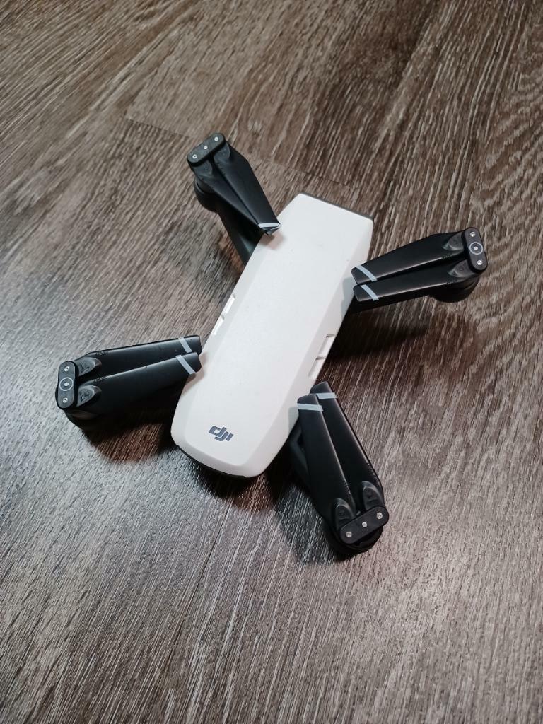 DJI Spark, Portable Mini Drone, Alpine White