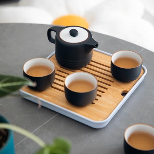 Gongfu Tea Set: Black & White Ceramic Delight