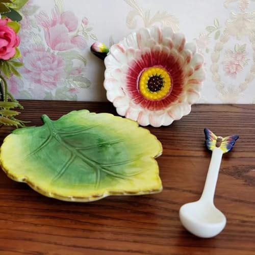 Minigift Ceramic Tea Cup and Saucer Set ，6OZ 3D Hand-Painted Daisy Flower Coffee Mug，Gift for Women