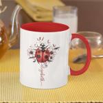 Ladybug Coffee Cup With Daisy, Personalized Nature Lover Ceramic Mug, Garden Inspired Cup 11oz 15oz, Customized Name Flower White Mug, Custom Animal Theme Decorative Cup, Daisy Mug