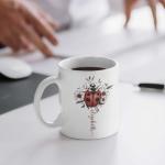 Ladybug Coffee Cup With Daisy, Personalized Nature Lover Ceramic Mug, Garden Inspired Cup 11oz 15oz, Customized Name Flower White Mug, Custom Animal Theme Decorative Cup, Daisy Mug