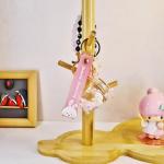 Rertnocnf Cute Kawaii Keychain Floating Cartoon Animals White Rabbit Milk Tea Cup Design Backpack Car Key Pendant Kids Girls Women Handbag Wallet Clear Glitter Liquid Key chain